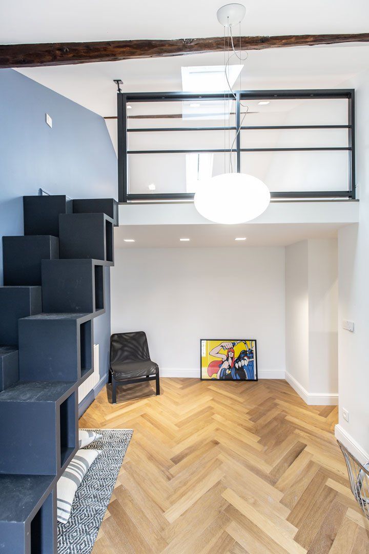 Escalier créé par Atelier OCTA avec agencement d'une mezzanine