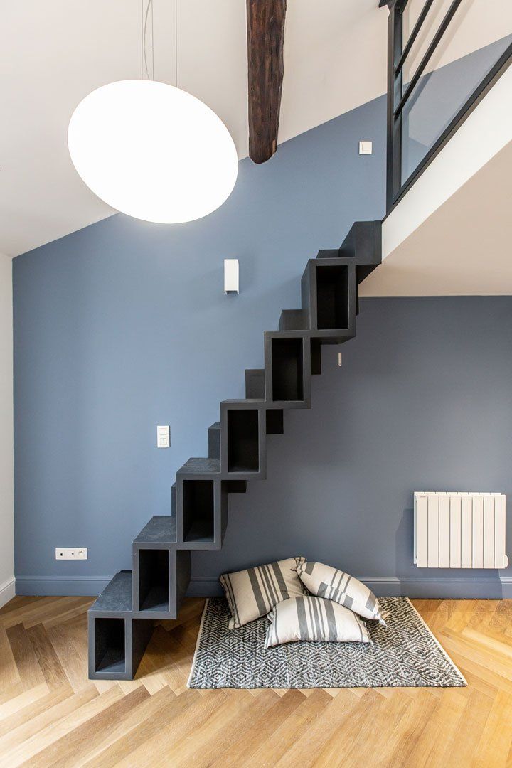 Espace repos avec escalier sur mesure