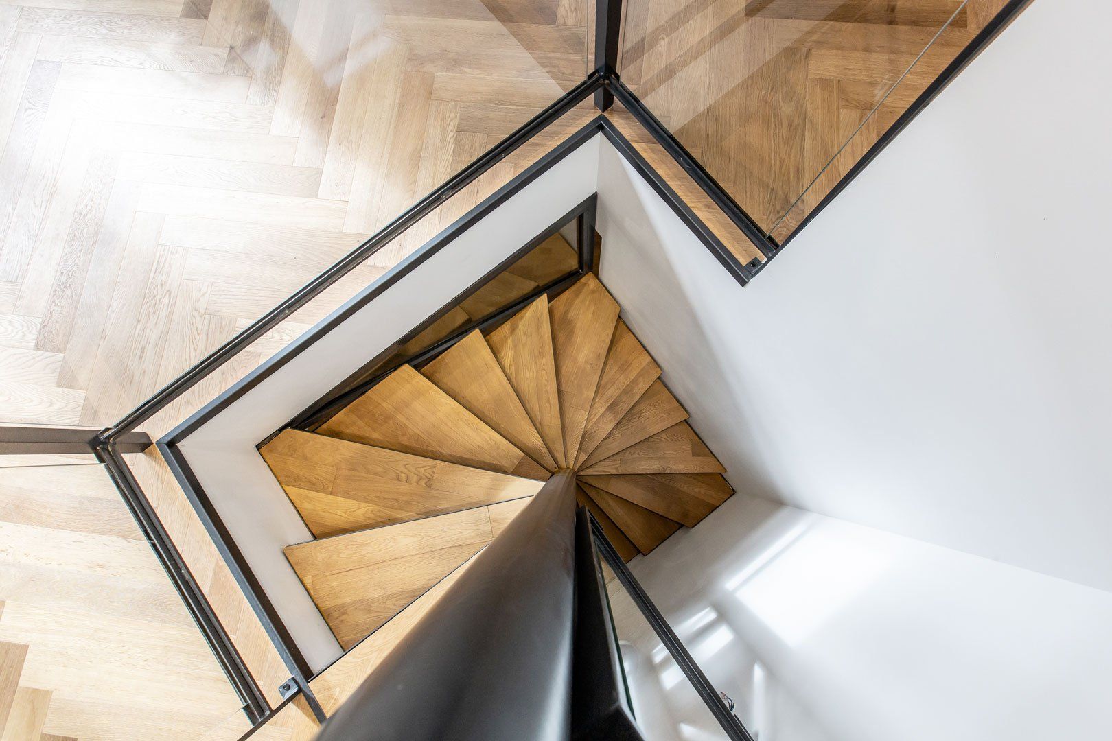 Escalier en acier et bois