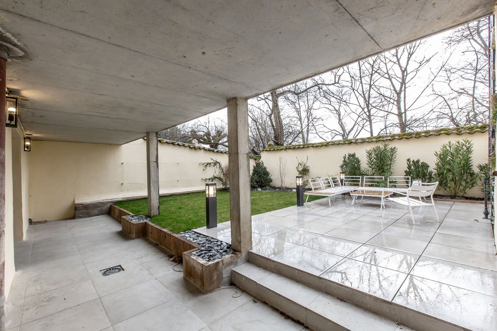 Salon de jardin aménagé