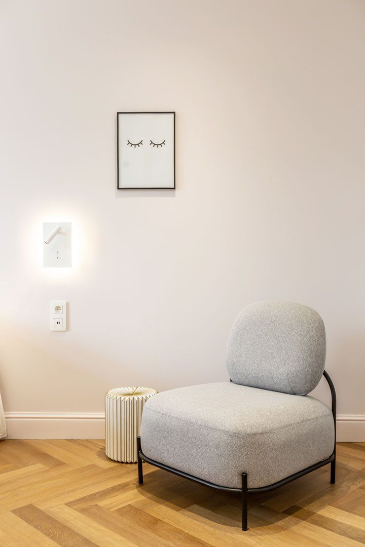 Sélection de l'assise et du mobilier de la chambre