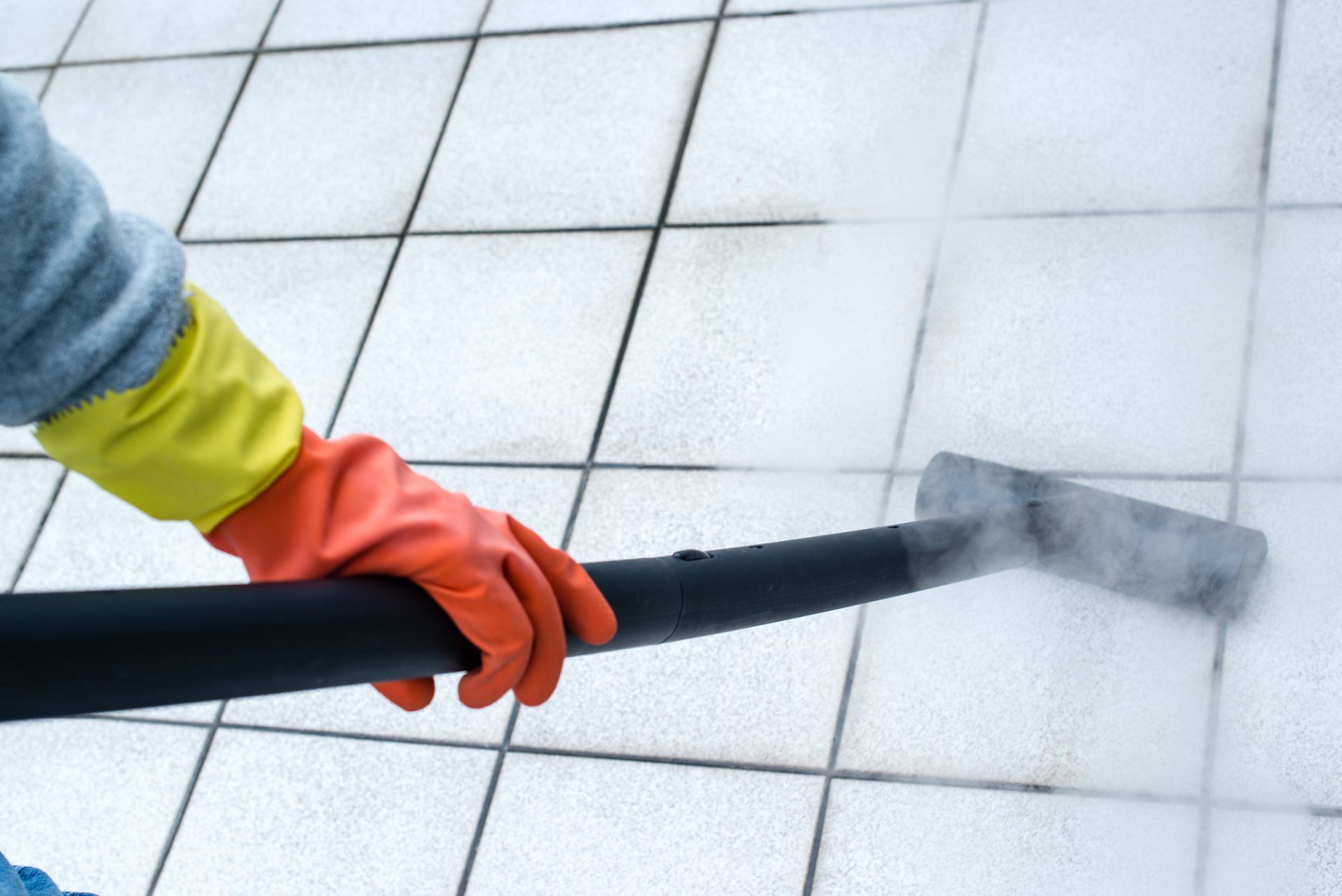 Grout Cleaning Service in Cedar Rapids, IA  | LN's Cleaning Services