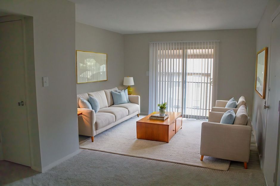 Upstairs Living Area