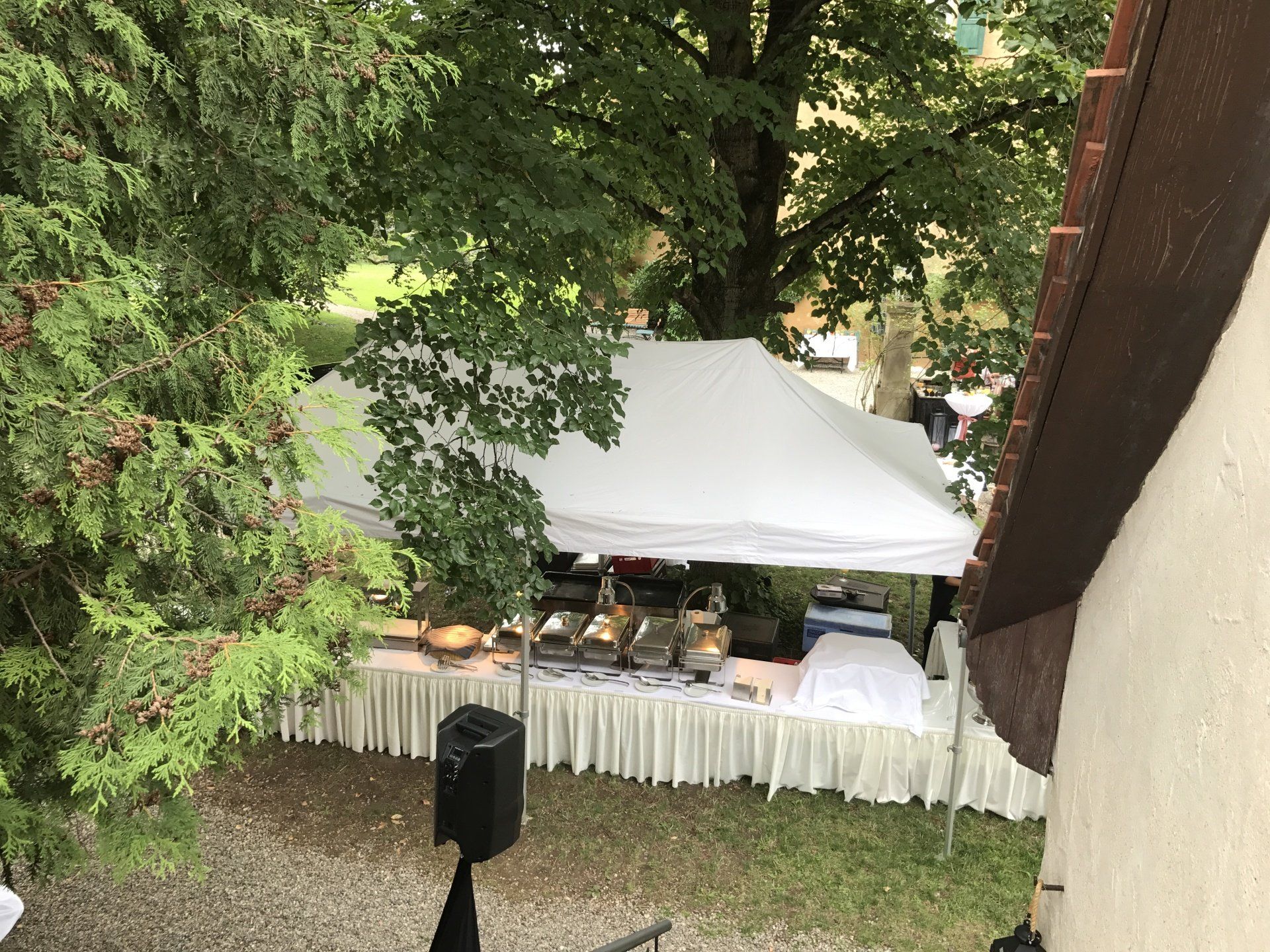 BBQ vom Schloss Unterboihingen in Wendlingen am Neckar