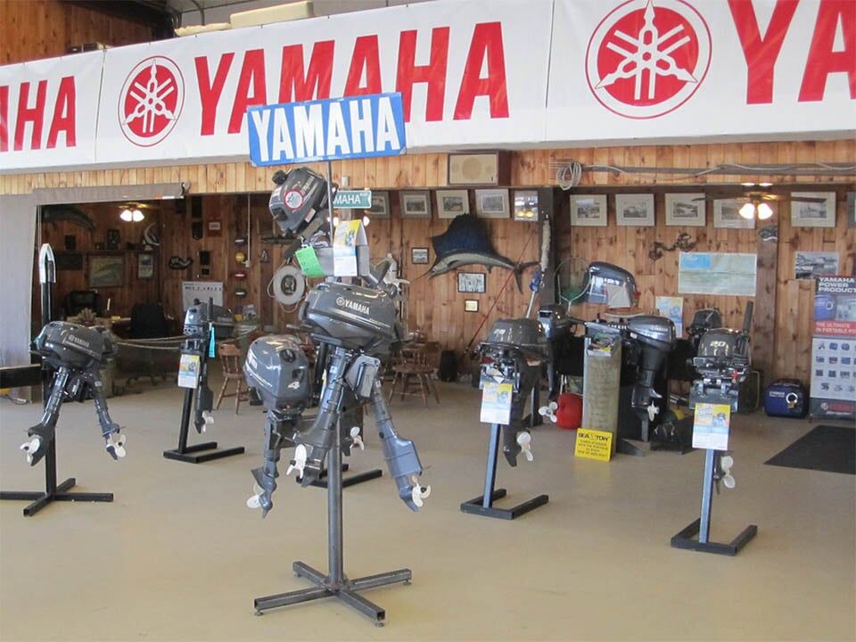 Lineup of Yamaha Motors  for Yachts — Island Park, NY — K & K Outboard