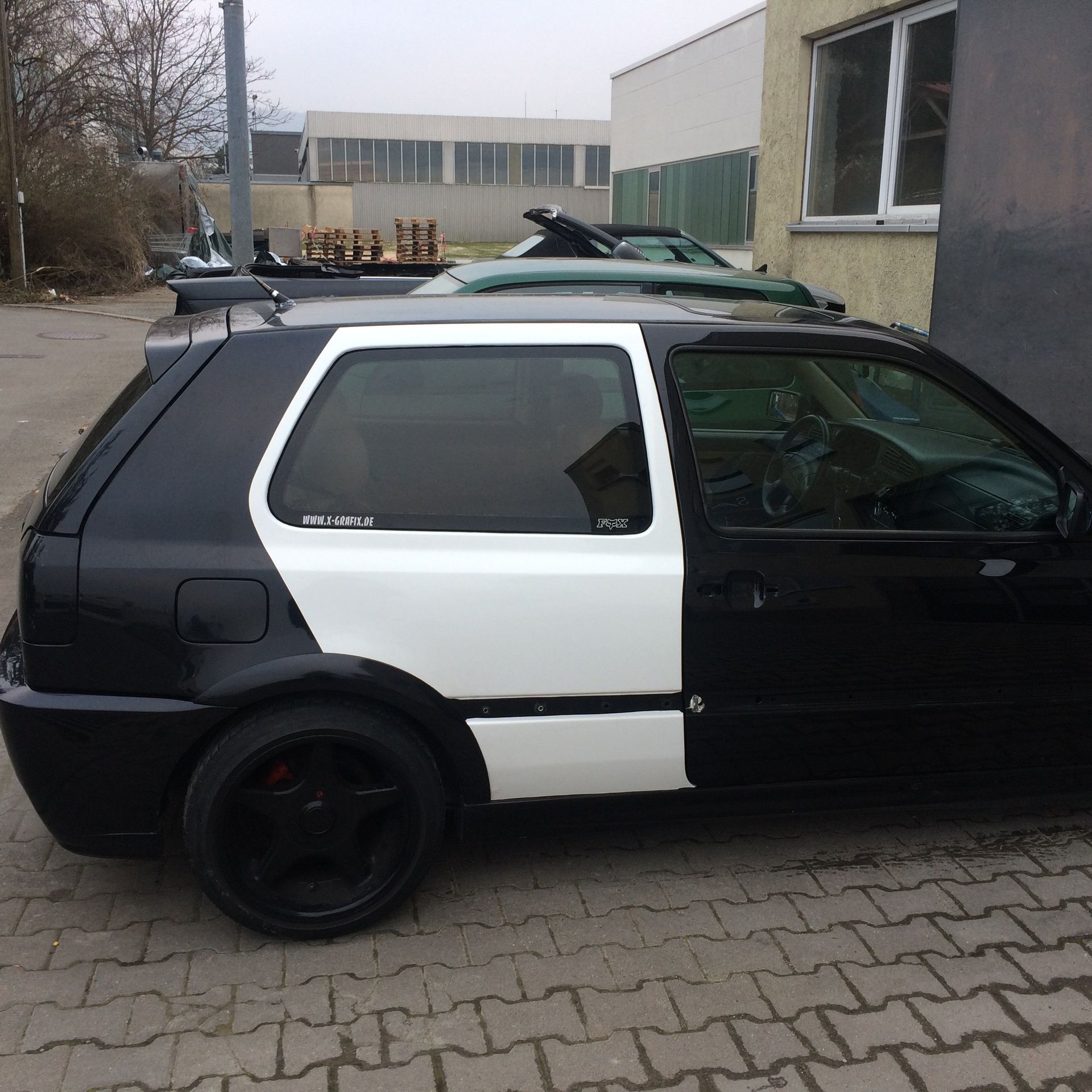 VW-Golf, Türe aus Folie