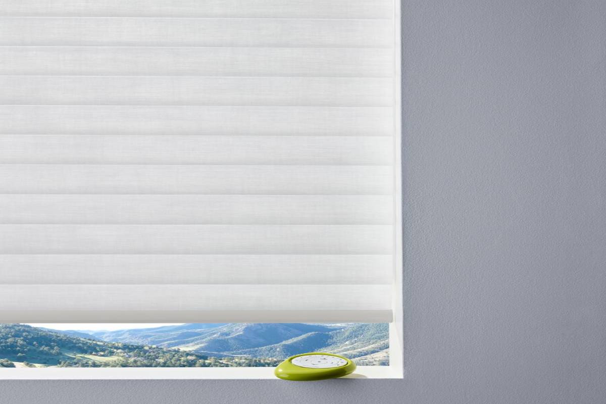 Hunter Douglas PowerView® Automation Motorized Blinds Smart Shades Electric Blinds near Dartmouth, Nova Scotia (NS)