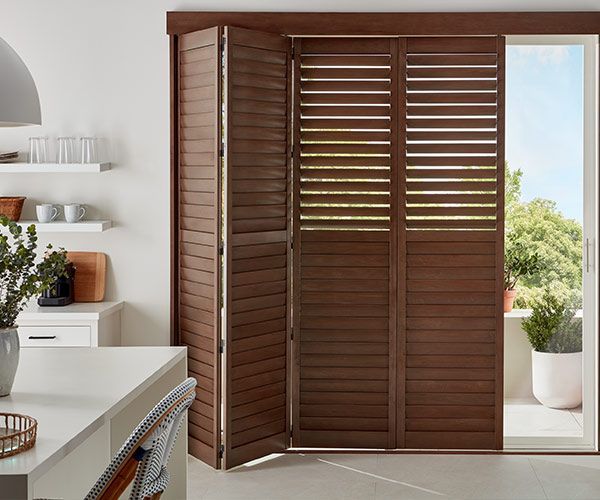 Hunter Douglas Palm Beach™ Polysatin™ Shutters, window shutters near Bedford and Dartmouth, Nova Scotia (NS)