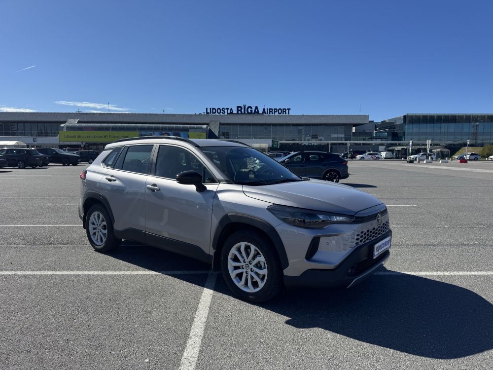 Toyota Corolla Cross Hybrid 2026