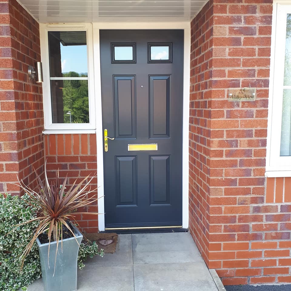 door painter bury