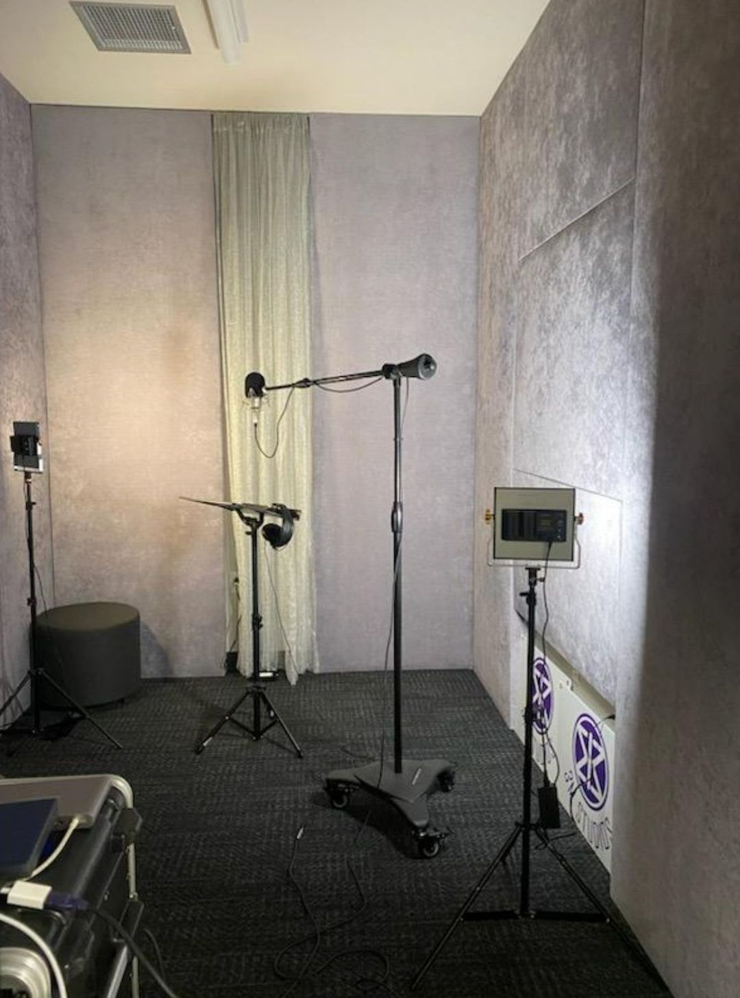 Studio One Music Instruments — Palm Desert, CA — 3M Studios