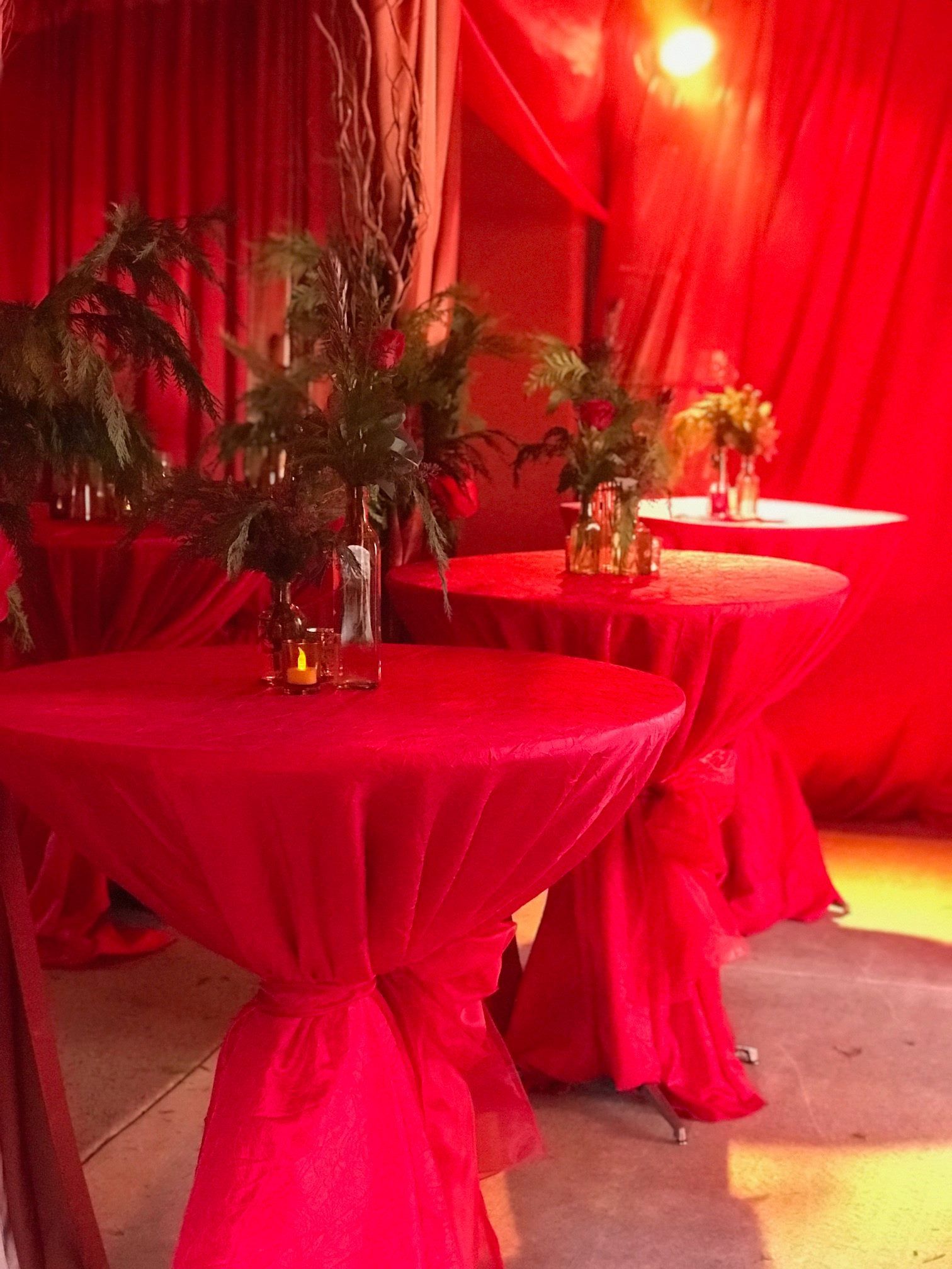 Albuquerque party planning company open now