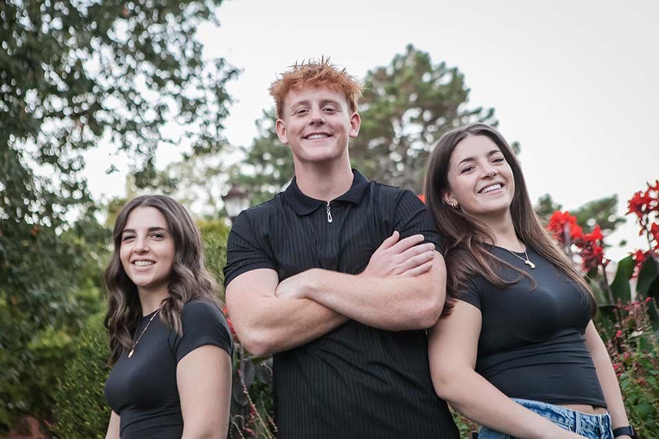 Family Photo Session on Illinois State University Quad