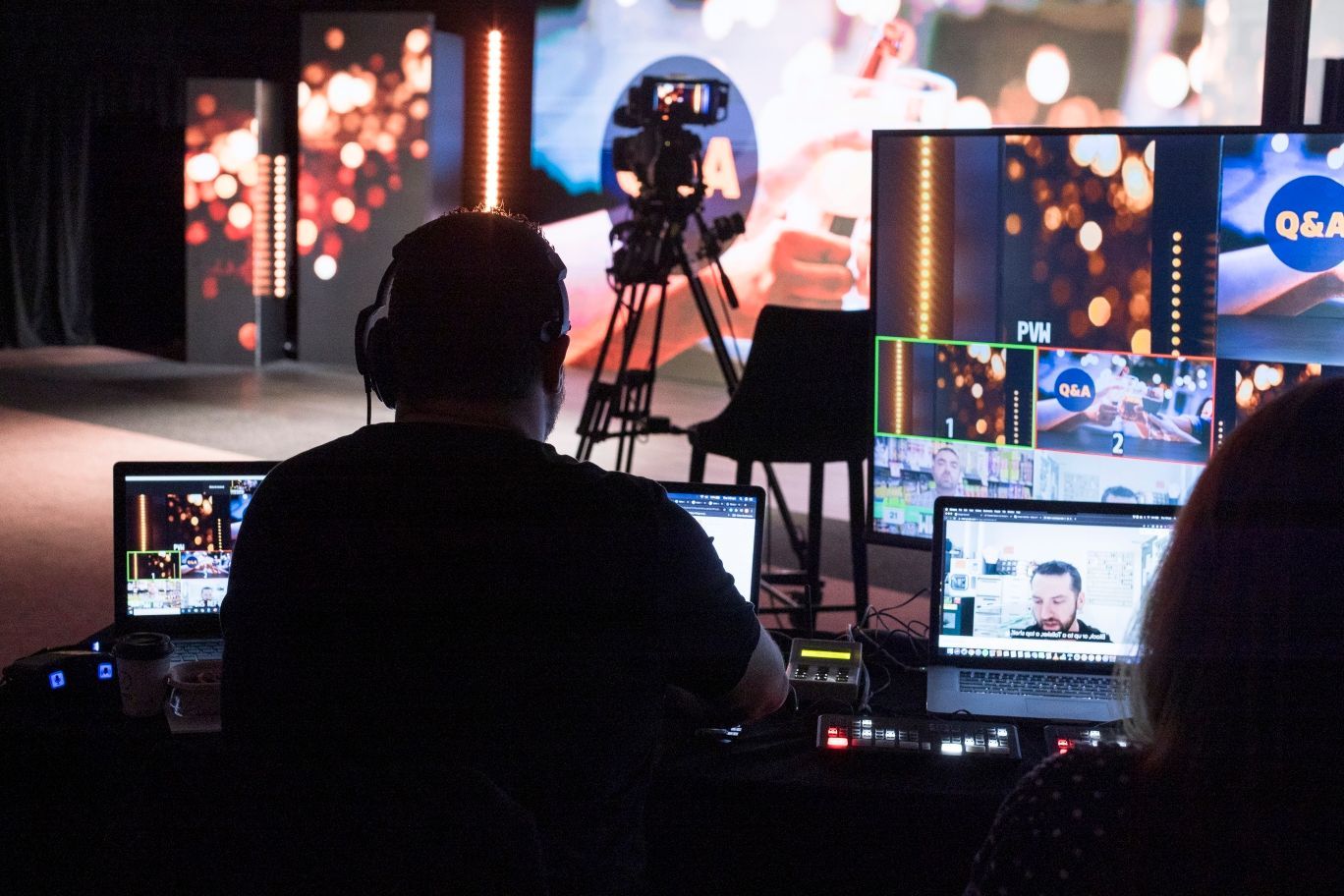 Eventspec live streaming and hybrid events for corporate conferences and town halls
