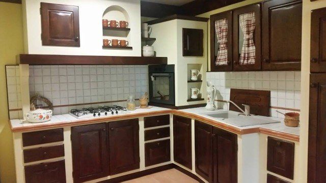 cucina in legno noce