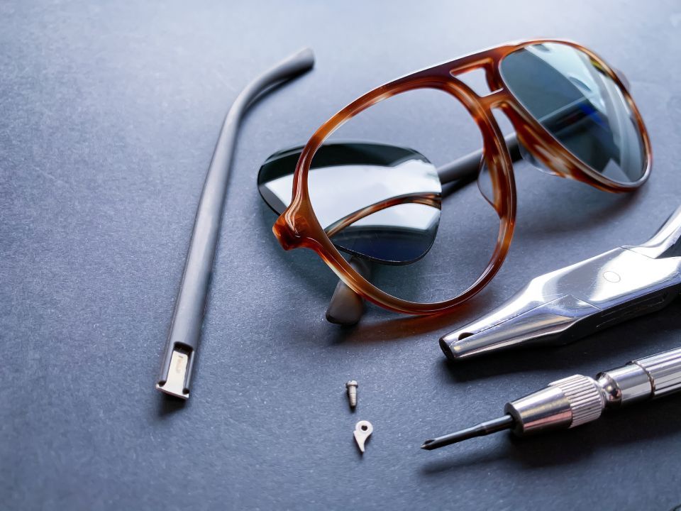 riparazione occhiali