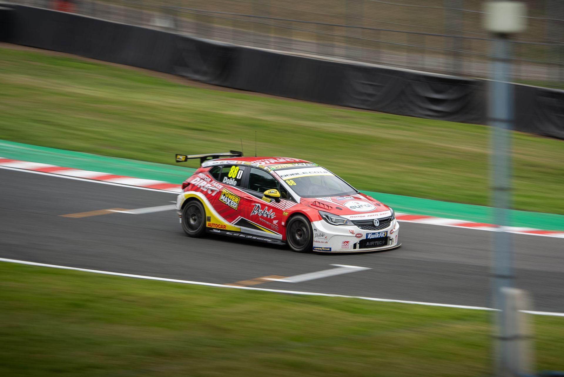 Mikey Doble passing grid at Oulton Park BTCC 2025