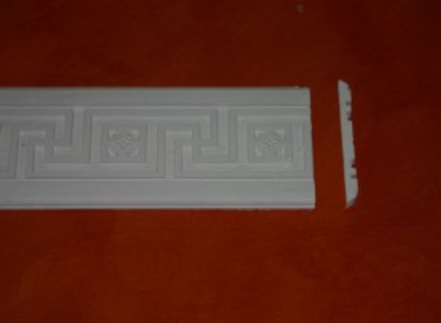 Cornice decorativa 2