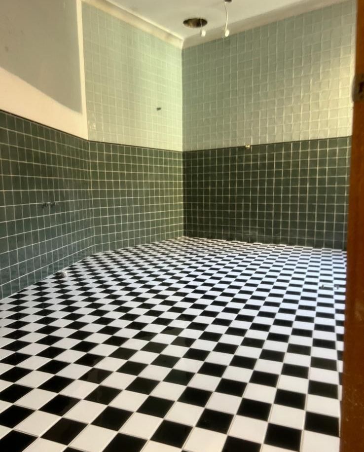 Floor and Wall Tiling