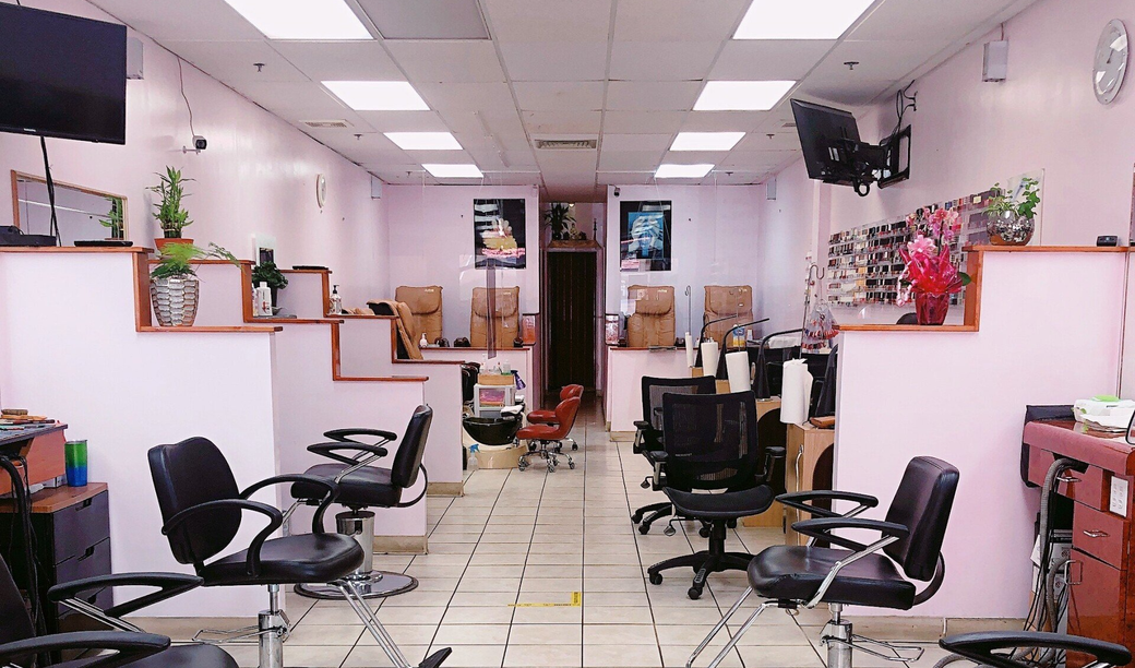 Come visit us at our beauty salon in Kailua, HI