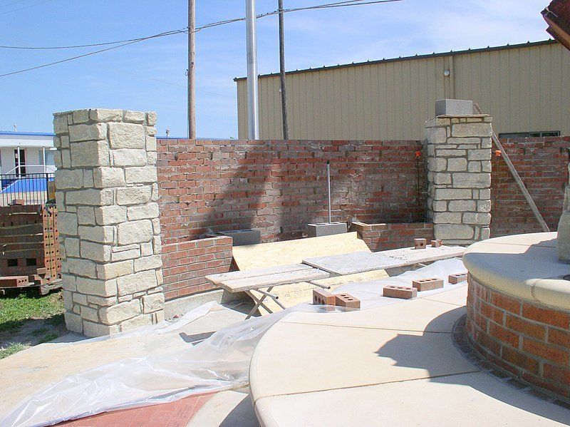 The front-side of the east section is taking shape.