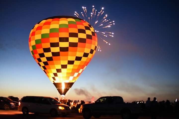 hot air balloon
