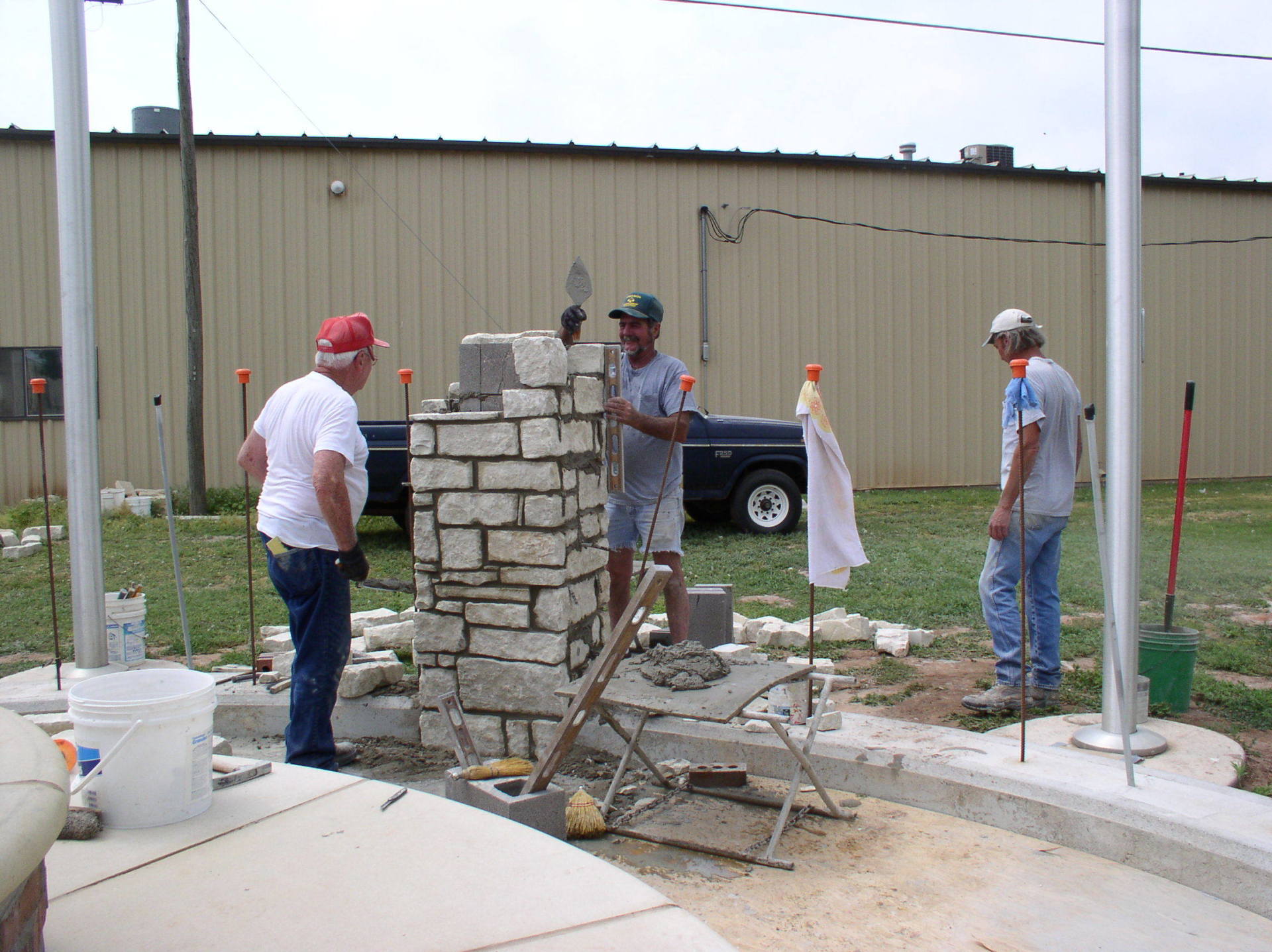 Willie and Gary frame up the brick