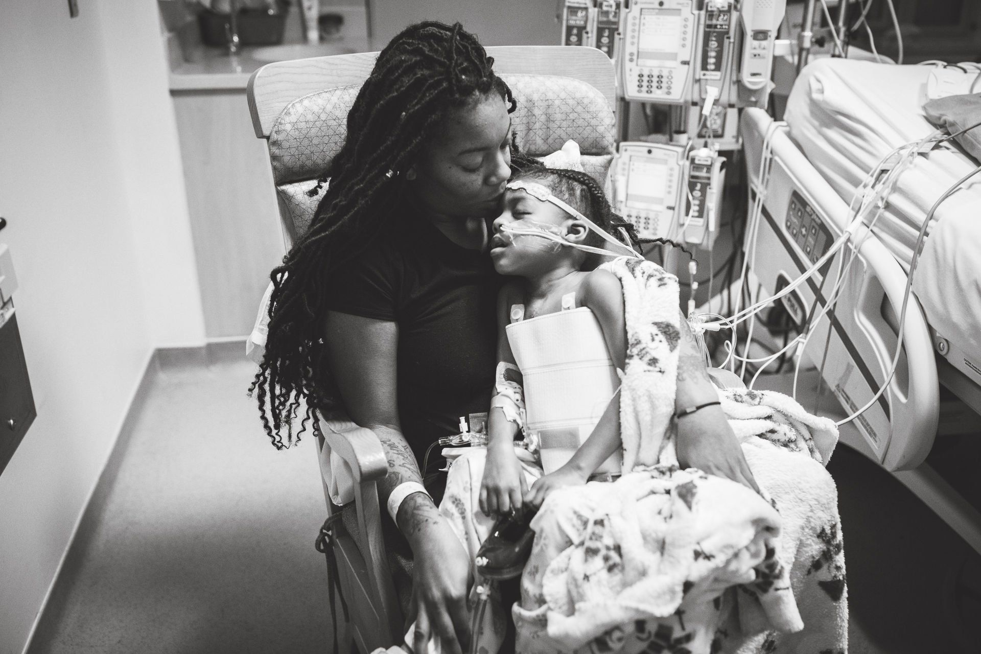 family moment in hospital world of broken hearts