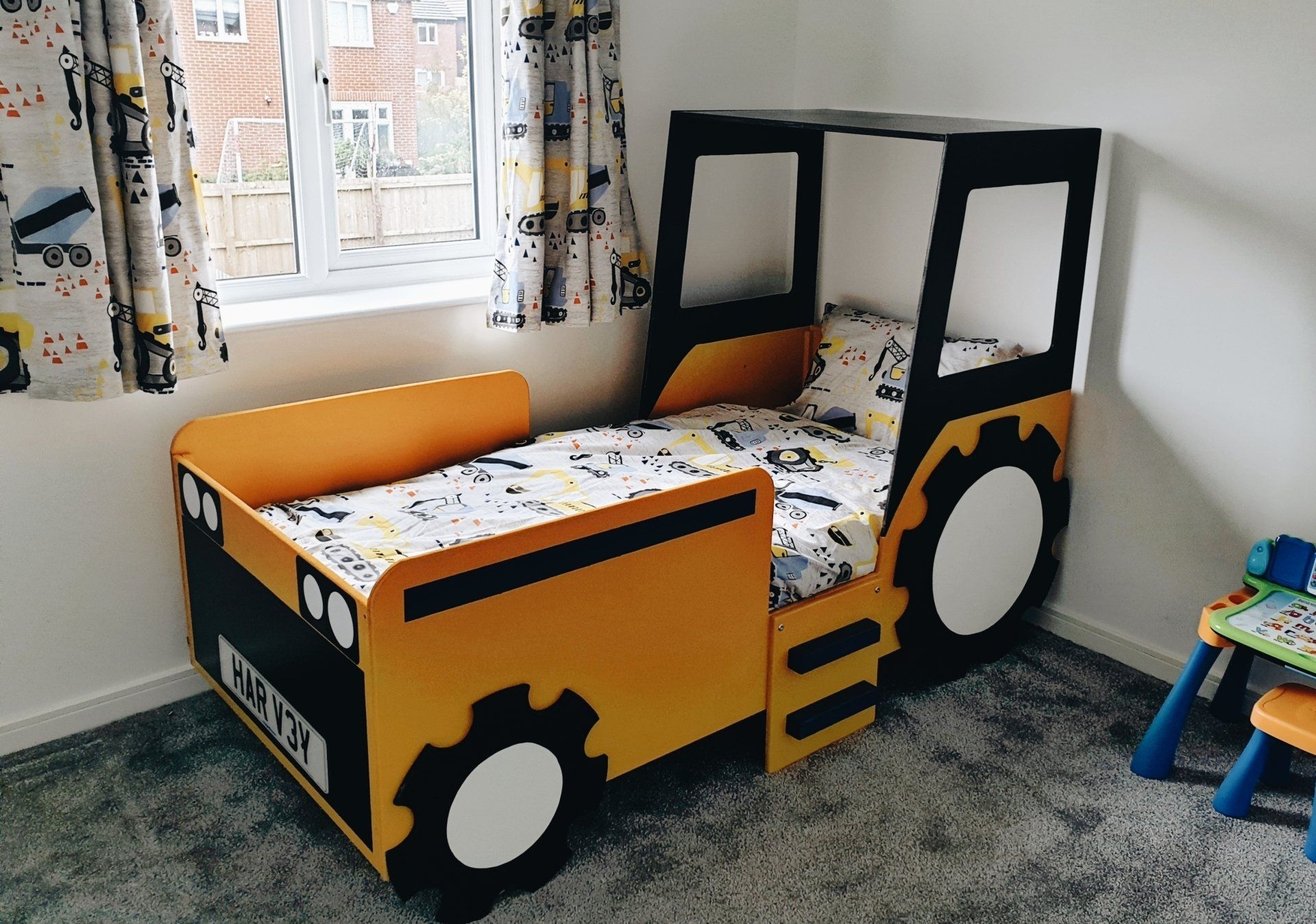 Handmade children's beds Kustom Kidz Bedz