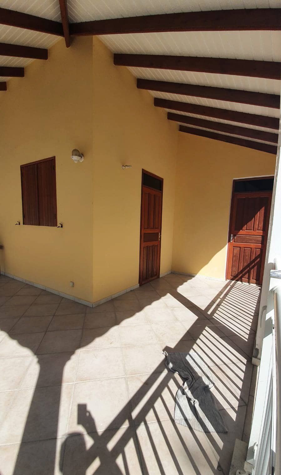 TERRASSE DE LA VILLA