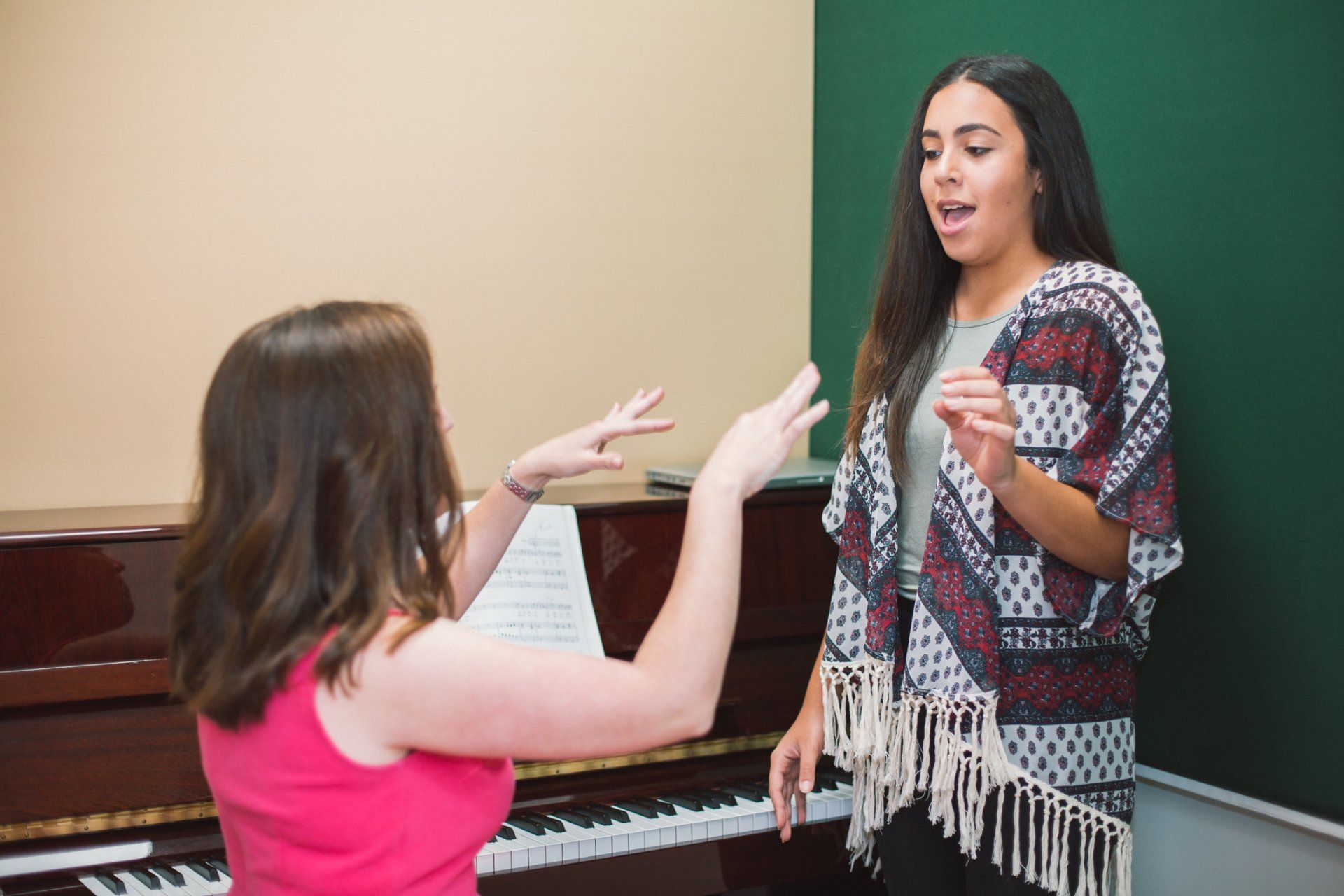 Voice lessons in progress in Louisville, KY