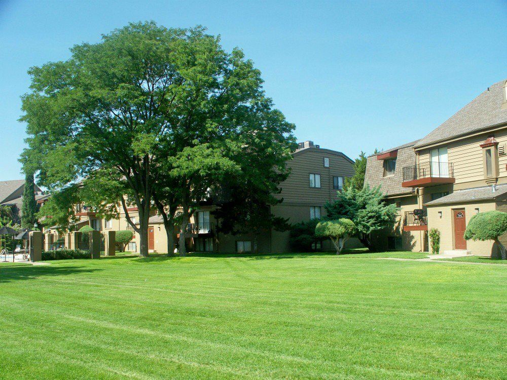 Coulter Landing Apartments tree line