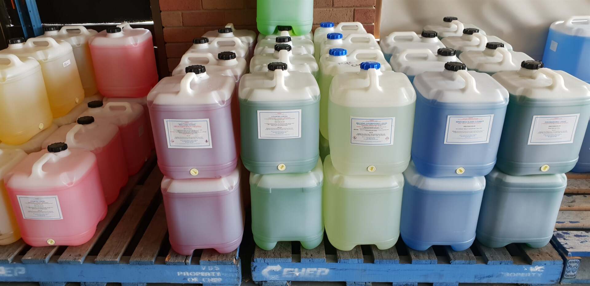 Cleaning machine — Cleaning Services in Mulwala, NSW