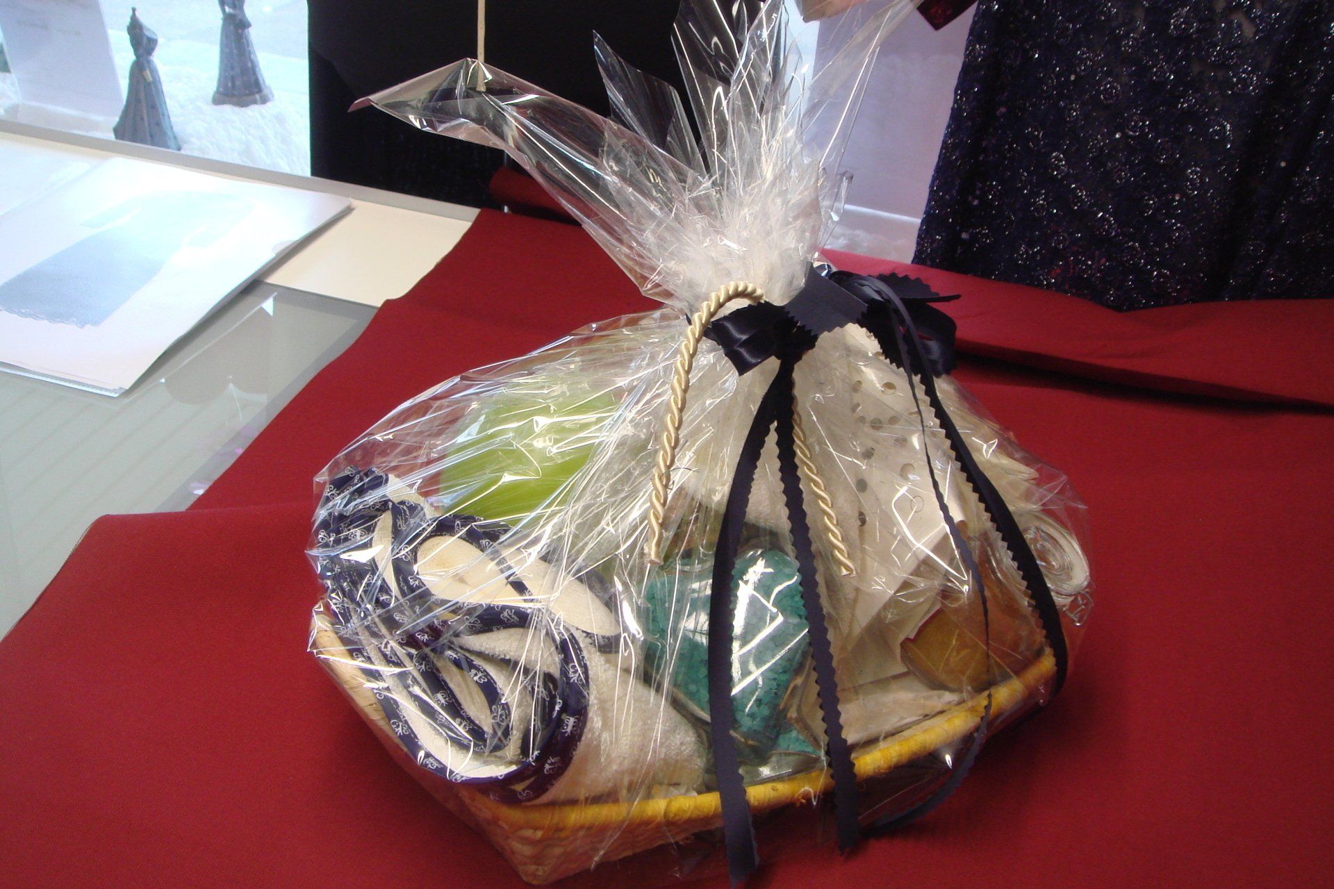 Gkhan Couture Lausanne - Panier cadeaux accessoires couture