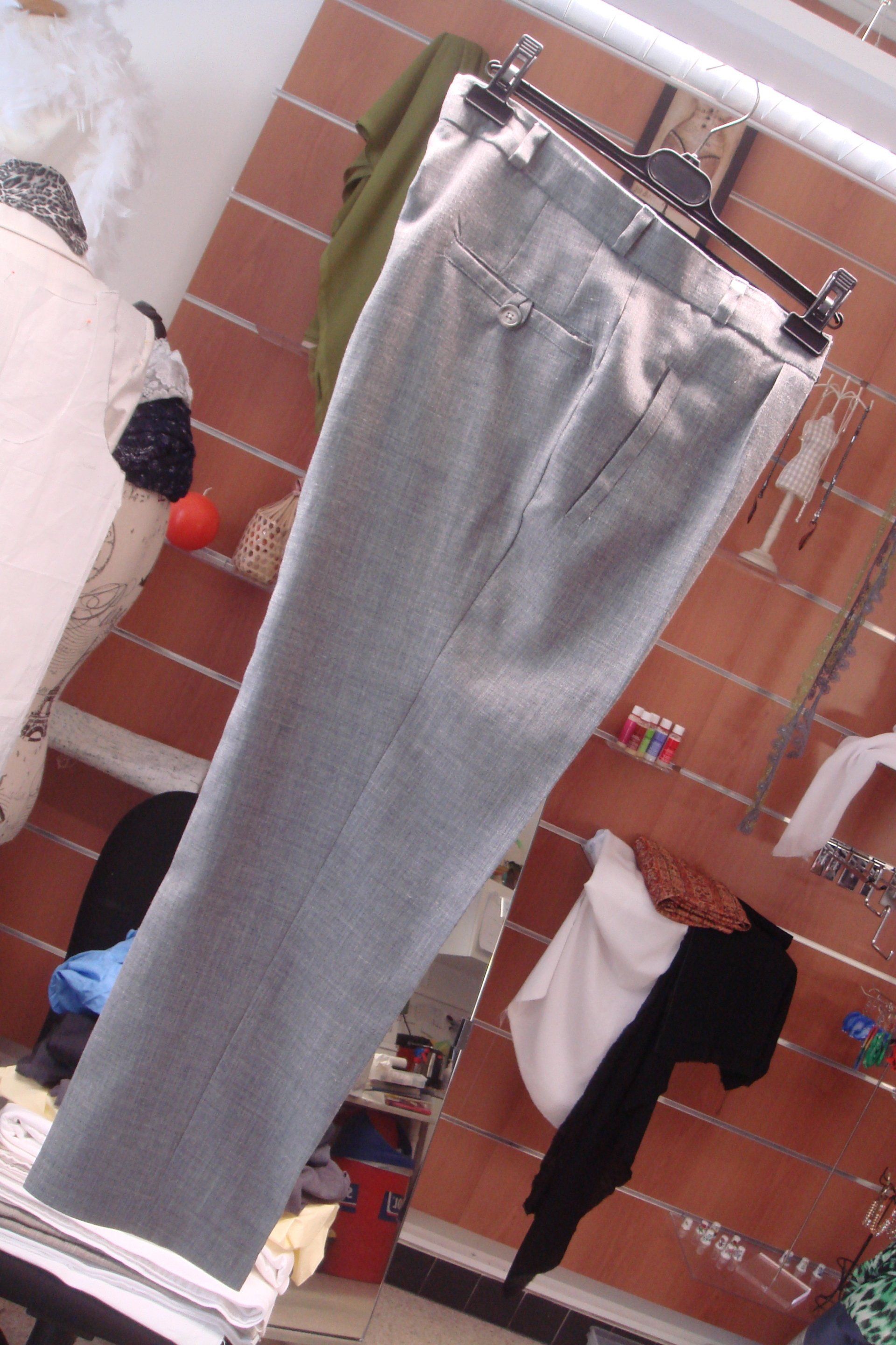 GKhan atelier Couture Chailly - Retouche pantalon gris