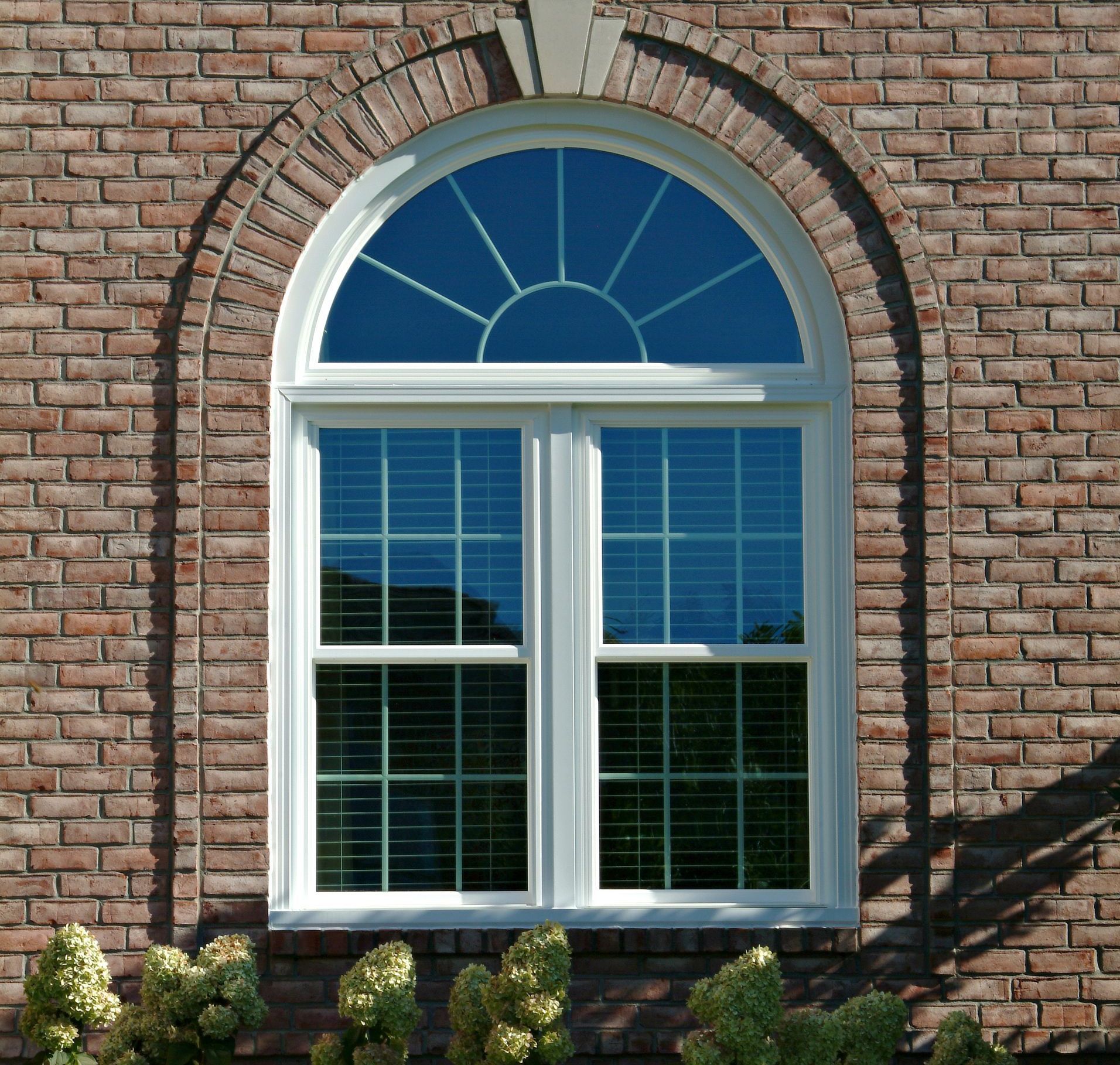 Double hung window Image