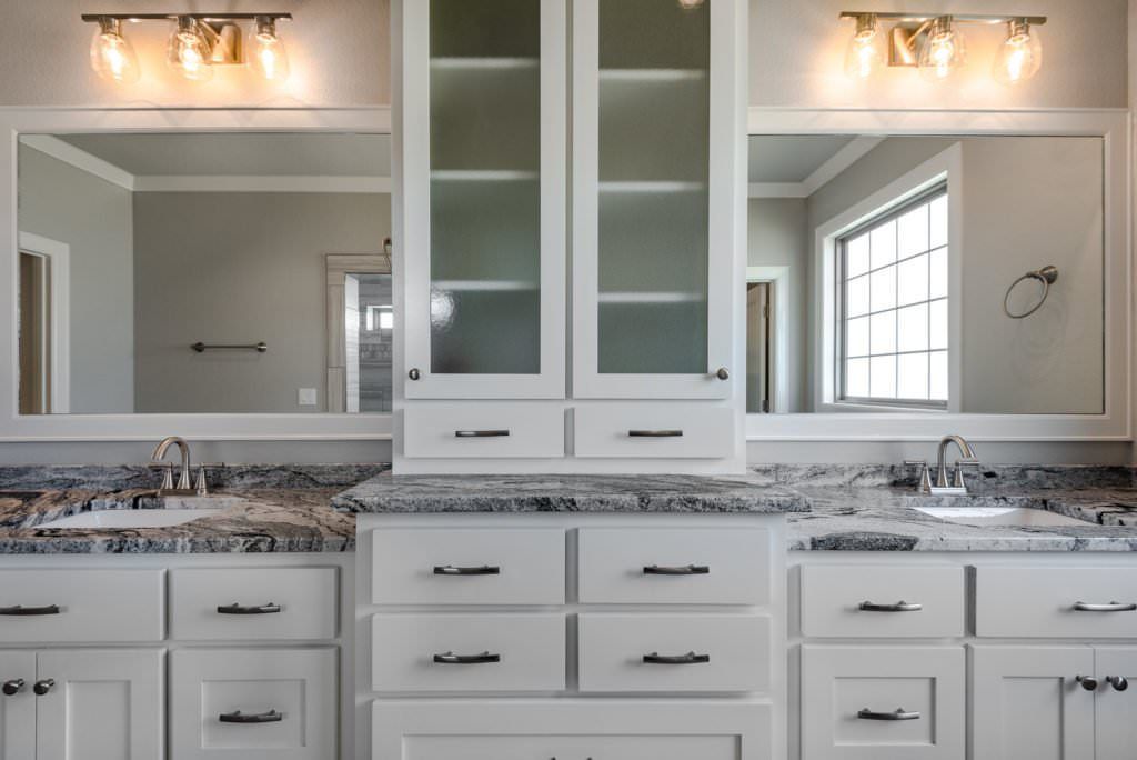 modern contemporary bathroom