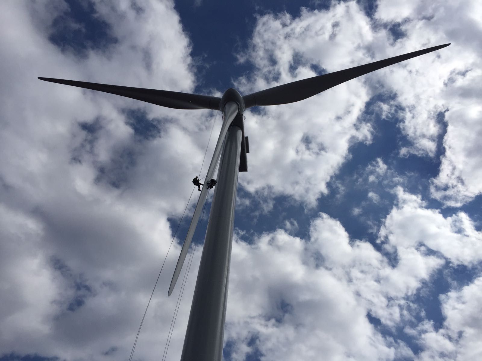 Rope Access Abseiling Down Blade