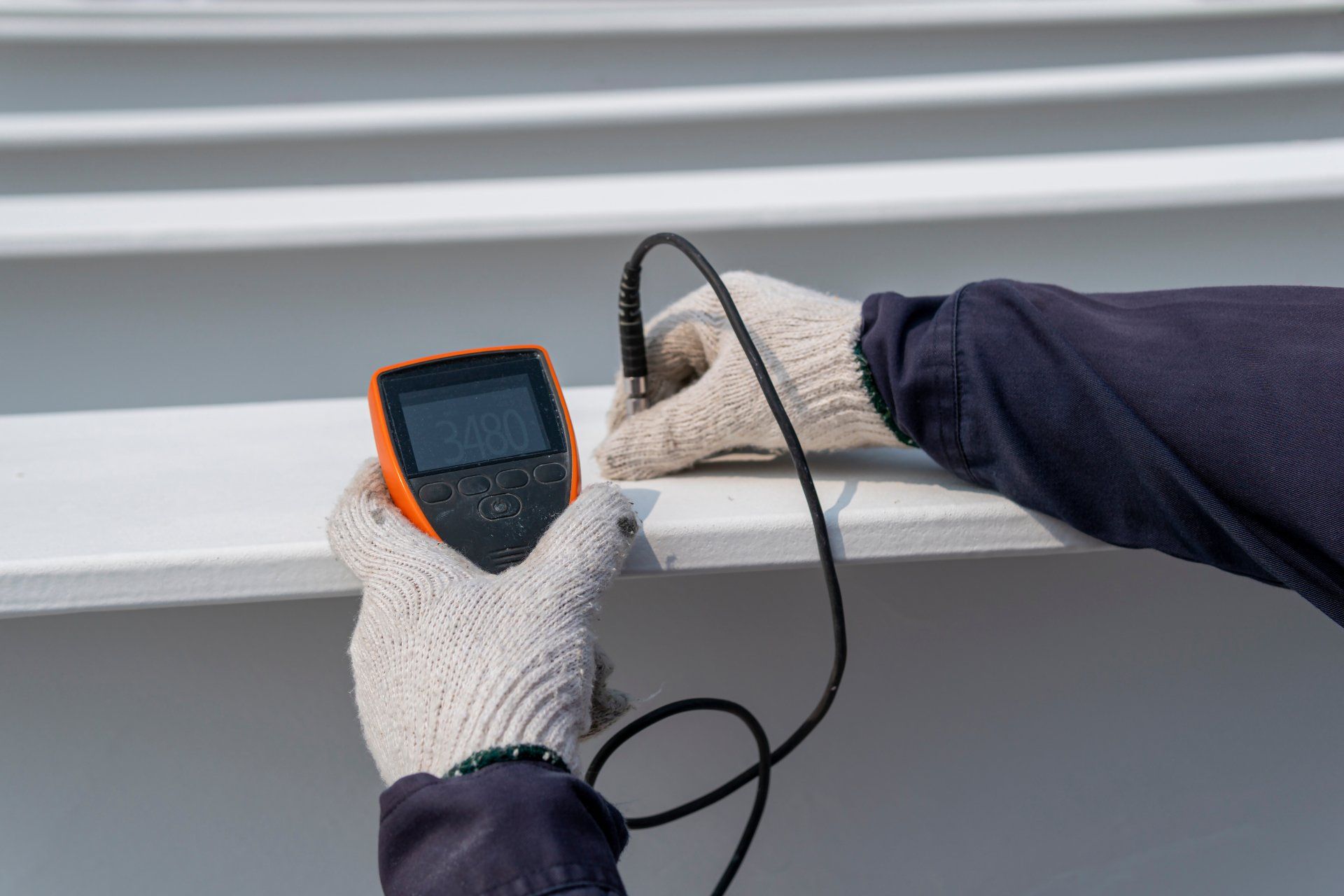 Elcometer DFT testing to Fireproofing