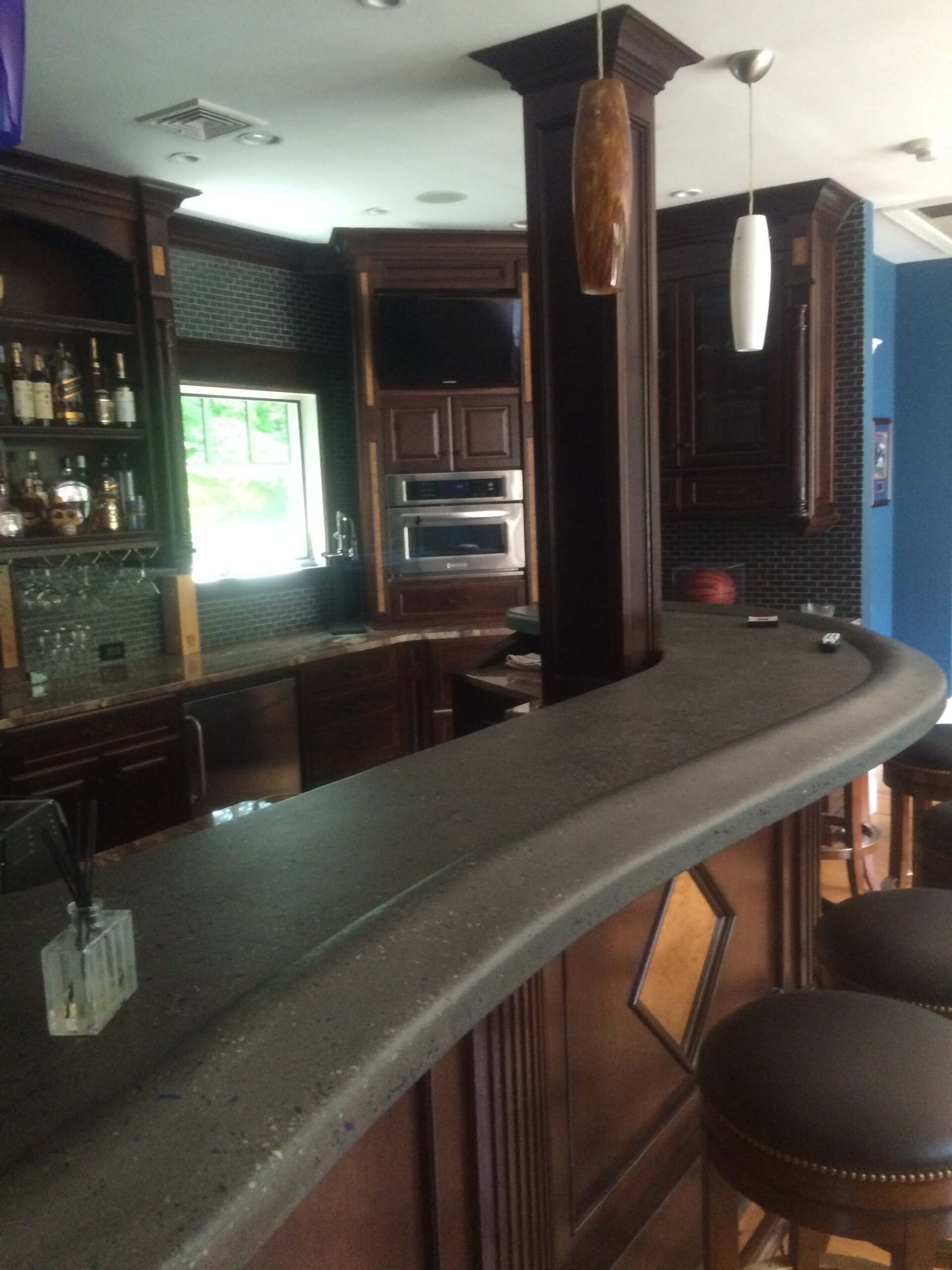 Residential Bar Area — South Amboy, NJ — WoodSmith Cabinet & Architectural Woodwork Co.