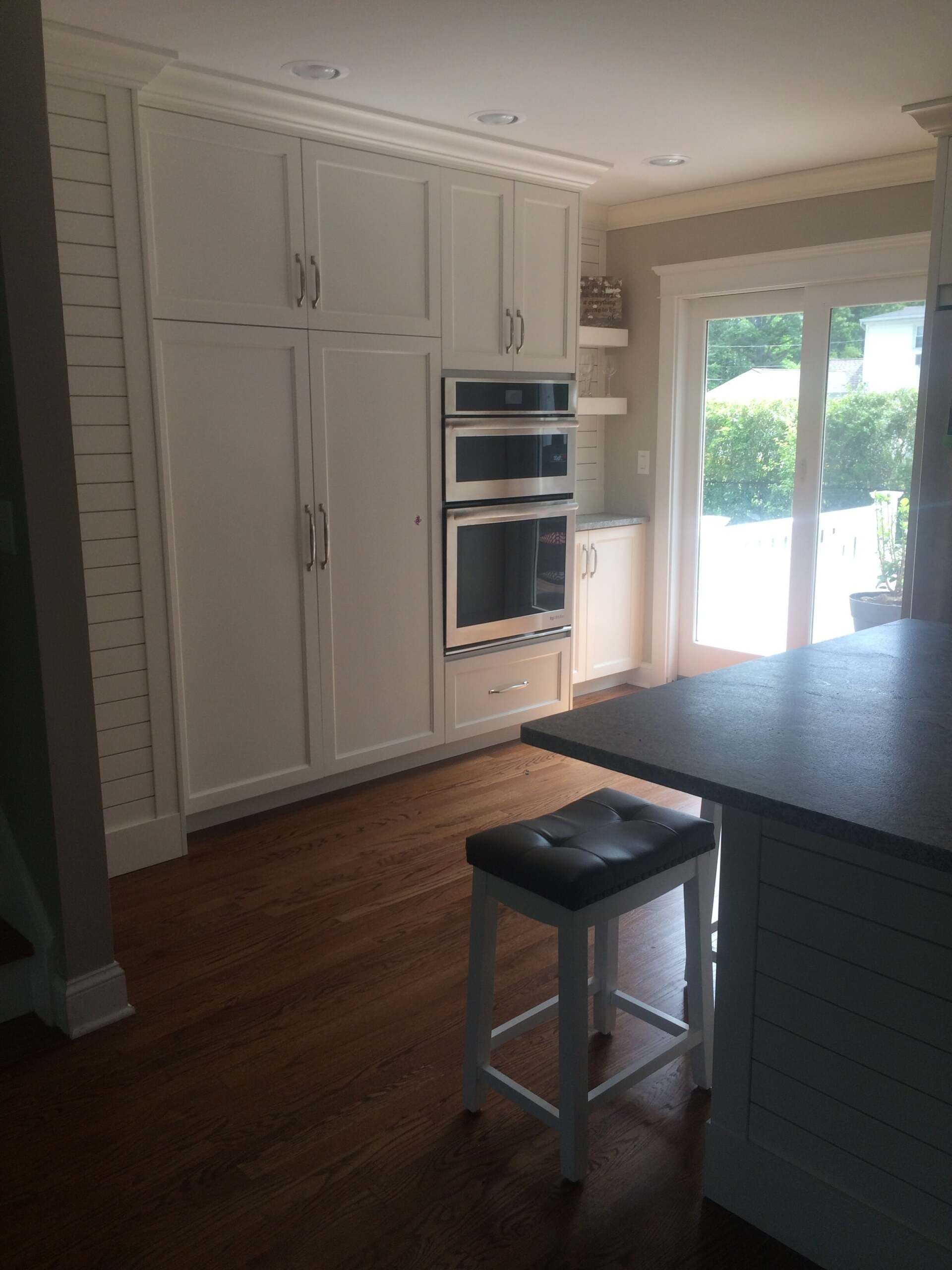 Modern Beautiful Kitchen — South Amboy, NJ — WoodSmith Cabinet & Architectural Woodwork Co.