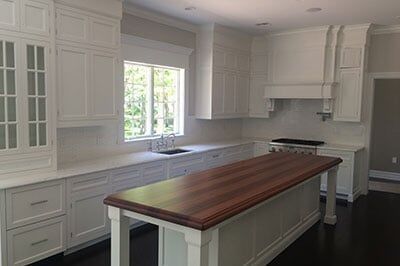 White Kitchen — South Amboy, NJ — WoodSmith Cabinet & Architectural Woodwork Co.