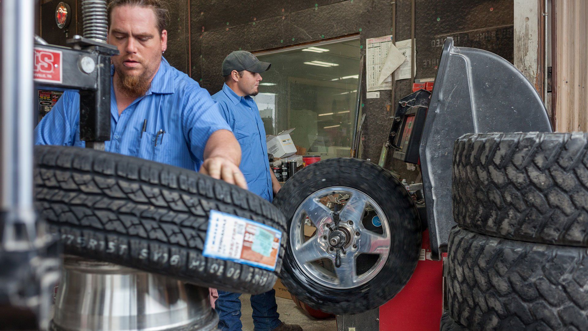 $10 Off any wheel alignment