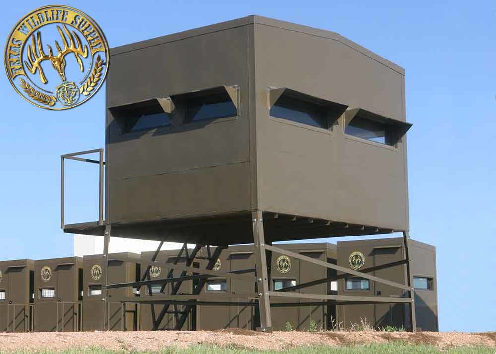 7x10 Deer Blind on 4' Stand