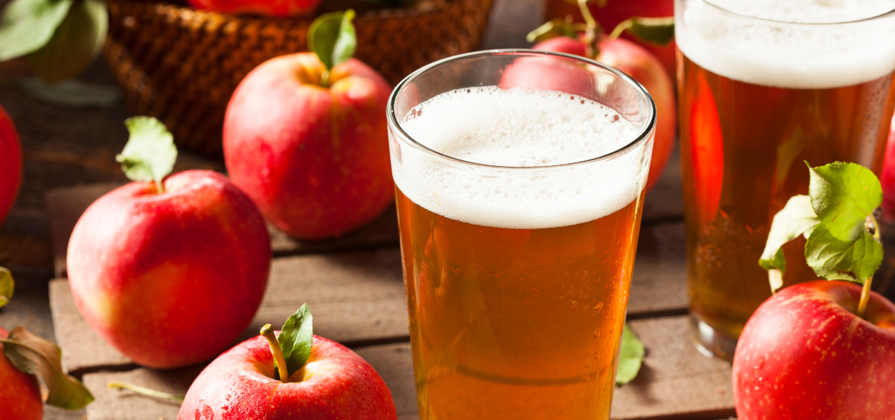 Picture of cider and apples