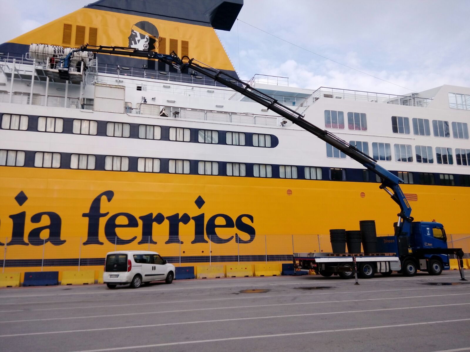 platform for the naval industry