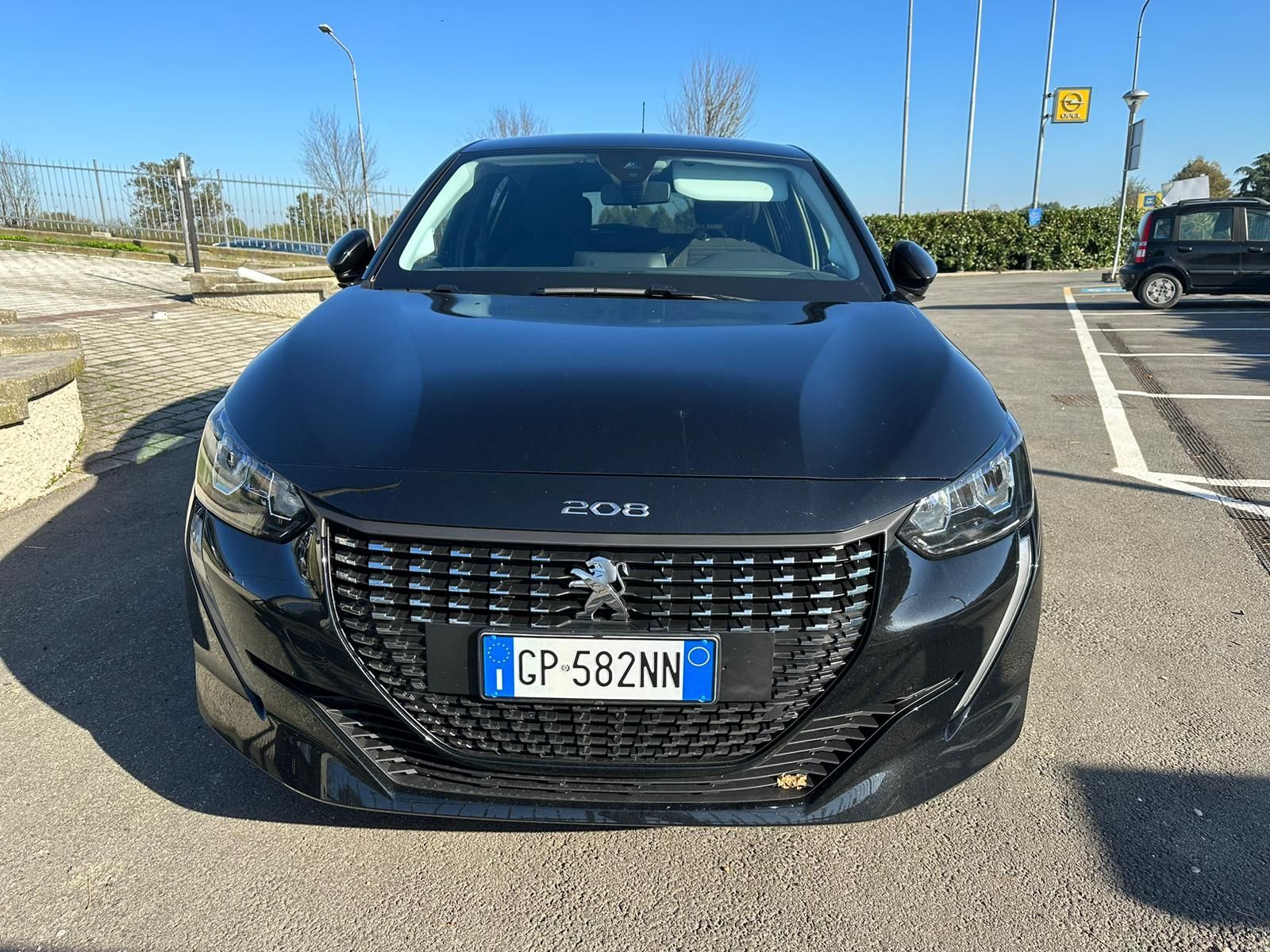 peugeot_208