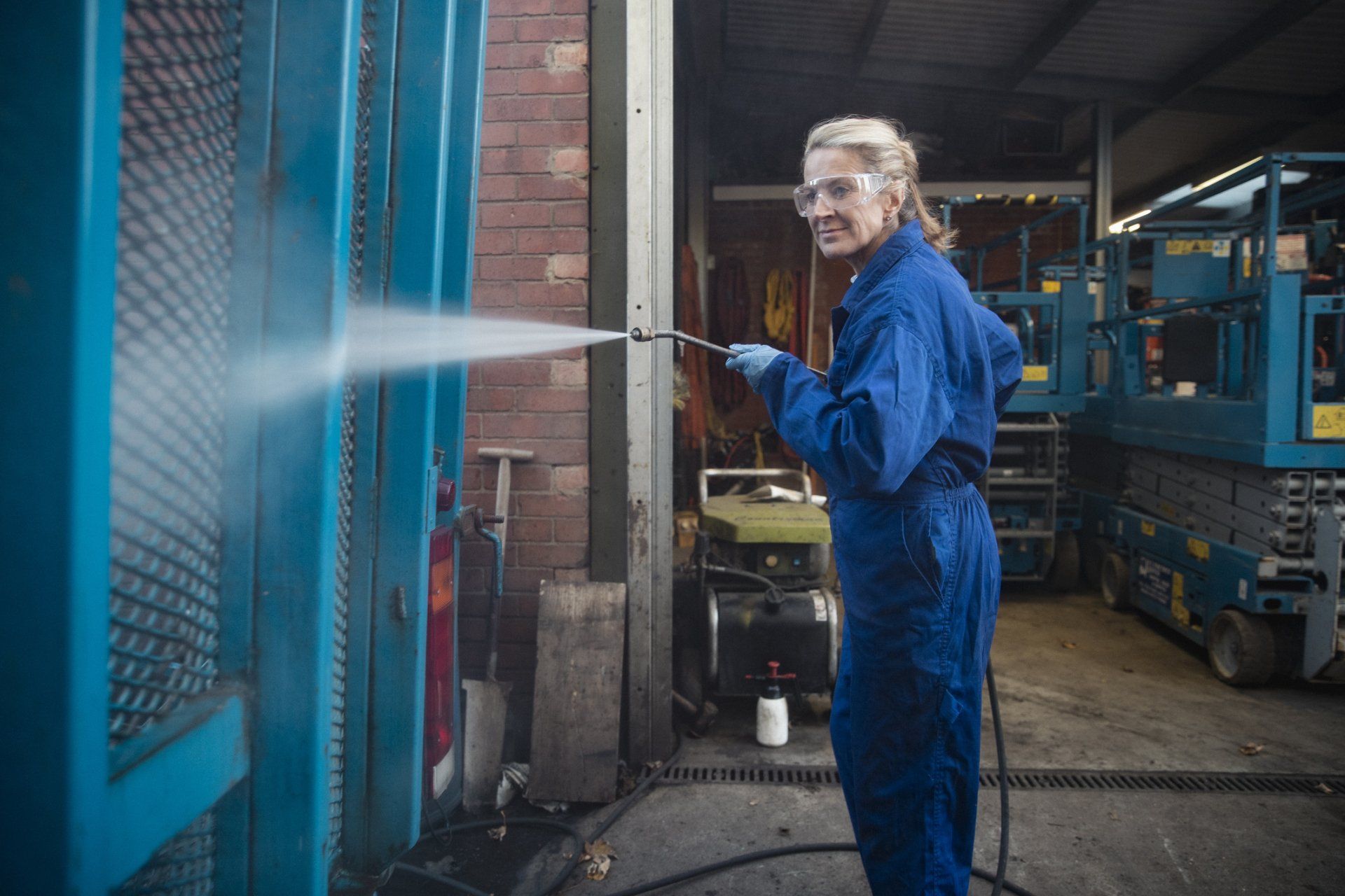 Commercial Pressure Washing Company Near Me