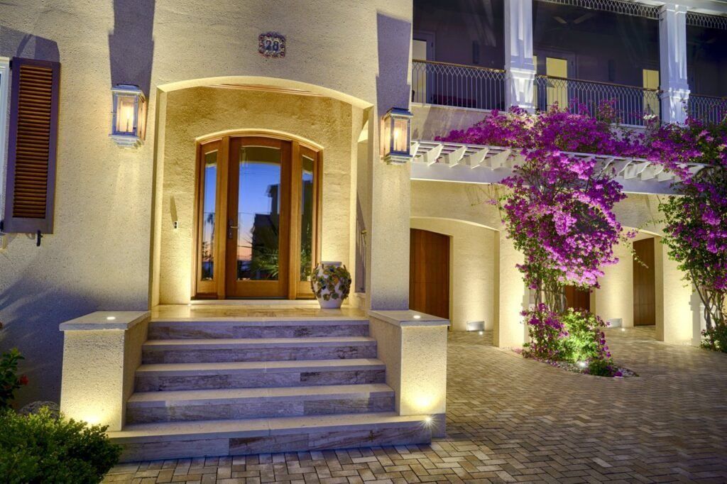 Outdoor Landscape Lighting With Home Front Door – Tampa Bay, FL – American Outdoor Lighting