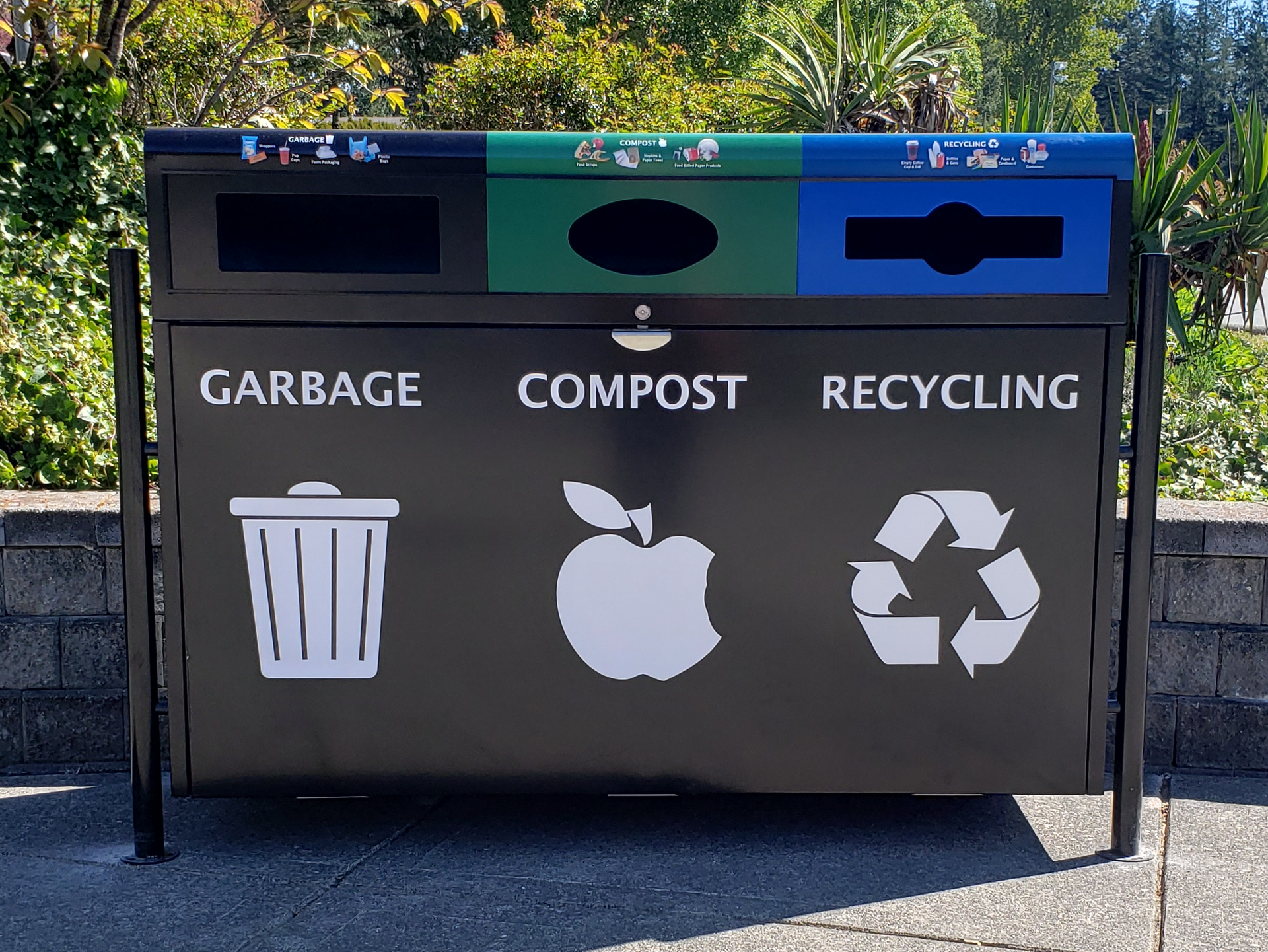 The Hazelton Recycling Container